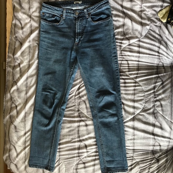 ✨Brandy Melville Straight Fit Jeans✨ - Picture 3 of 4